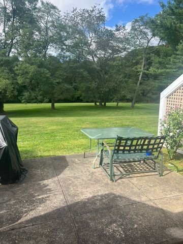 46 Lawton Brook Lane, Portsmouth, RI 02871