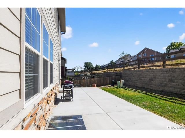 15726 E Otero Cir, Centennial, CO 80112