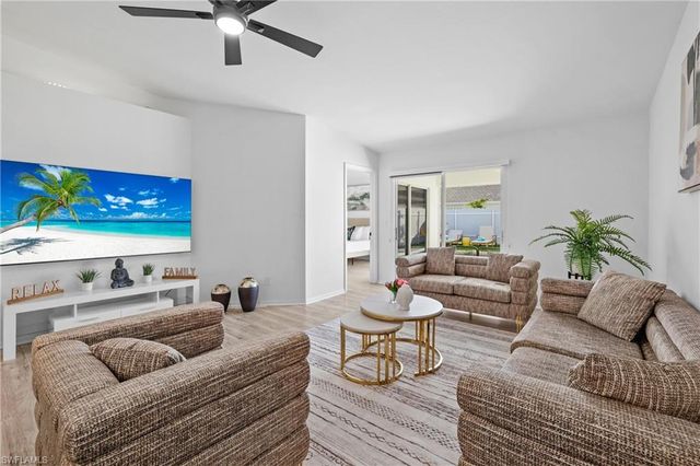 1700 SW Santa Barbara PL, Cape Coral, FL 33991