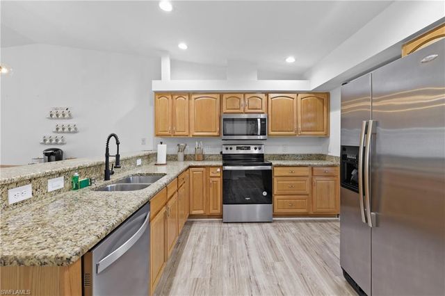 1700 SW Santa Barbara PL, Cape Coral, FL 33991