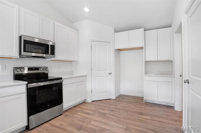 278 Osprey Court, Lake St Louis, MO 63367