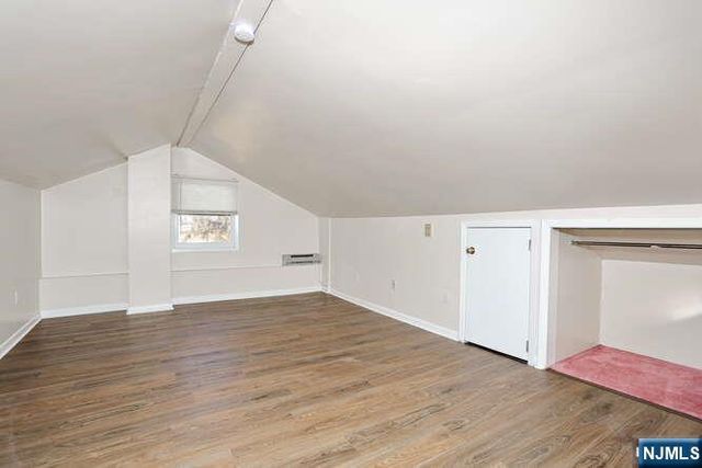 68 Mohawk Avenue 2nd Fl, Hawthorne, NJ 07506