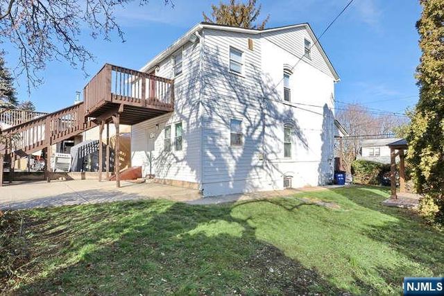 68 Mohawk Avenue 2nd Fl, Hawthorne, NJ 07506