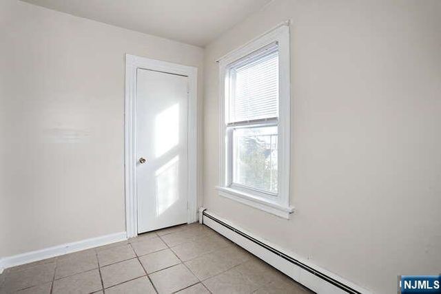 68 Mohawk Avenue 2nd Fl, Hawthorne, NJ 07506