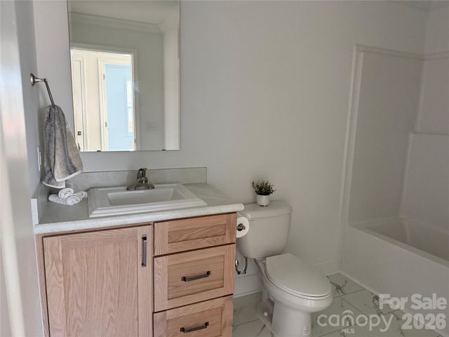 184 First Circle, Lexington, NC 27292