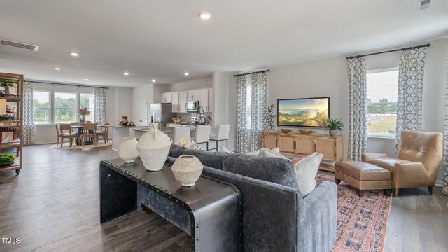 801 Lucky Clover Way, Fuquay Varina, NC 27526