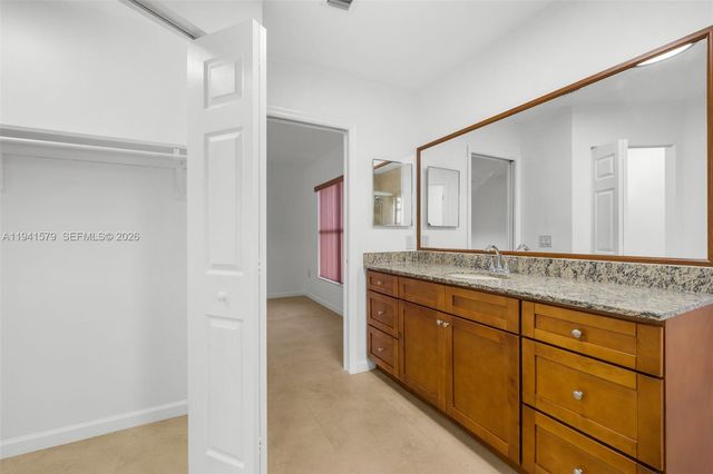 449 SW 88th Pl, Miami, FL 33174