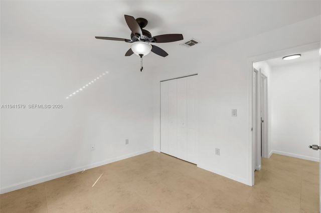 449 SW 88th Pl, Miami, FL 33174