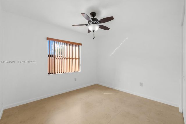 449 SW 88th Pl, Miami, FL 33174