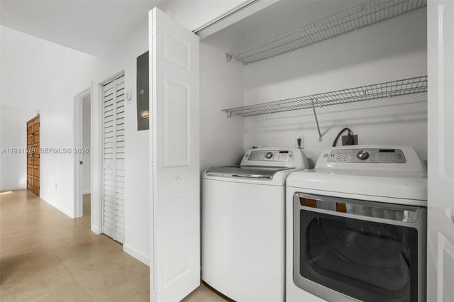 449 SW 88th Pl, Miami, FL 33174