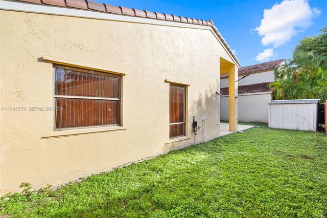 449 SW 88th Pl, Miami, FL 33174