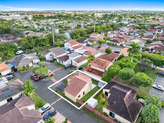 449 SW 88th Pl, Miami, FL 33174