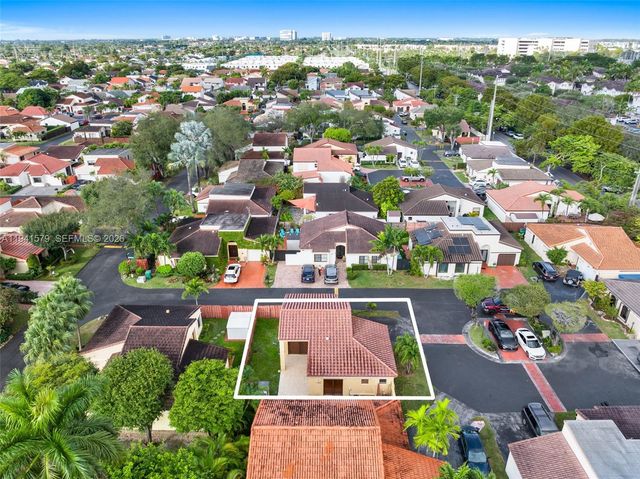 449 SW 88th Pl, Miami, FL 33174