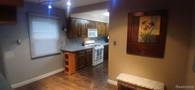 3600 Academy Street, Dearborn, MI 48124