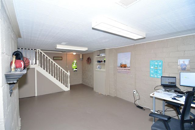 22742 Beech Street, Dearborn, MI 48124