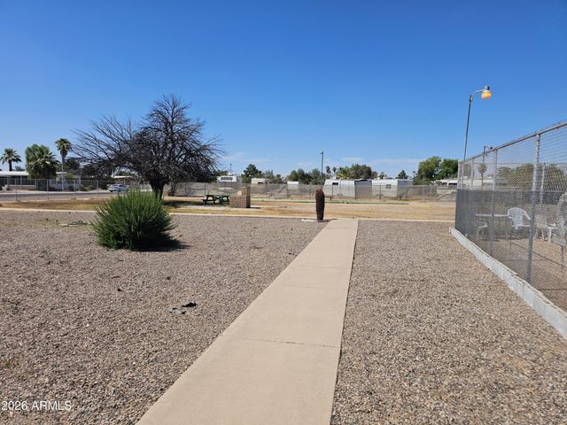 6543 W HATCHER Road E, Glendale, AZ 85302