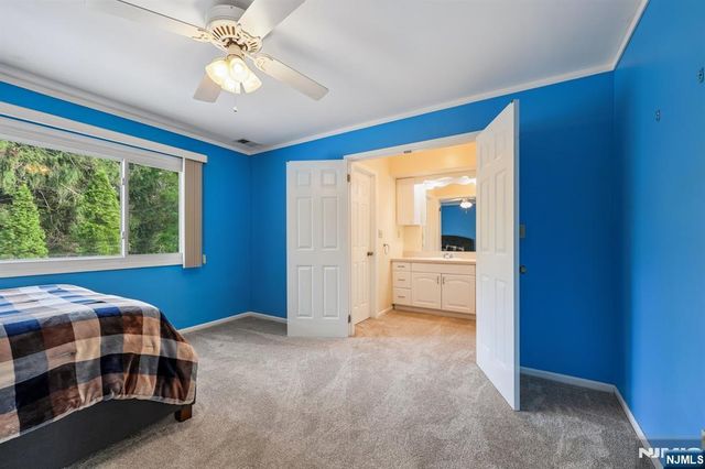 80 Lexington Lane, Wayne, NJ 07470