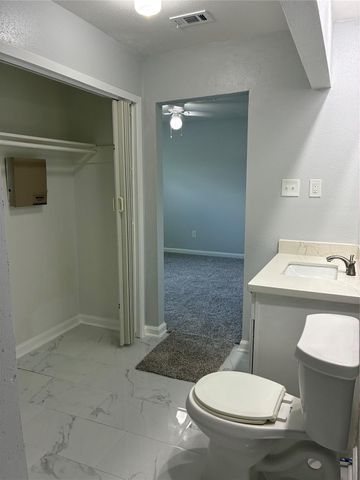 5315 Gayla Lane, Baytown, TX 77521