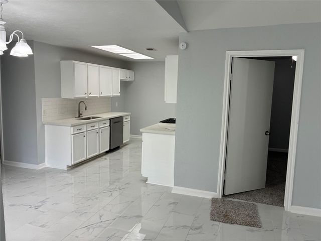 5315 Gayla Lane, Baytown, TX 77521