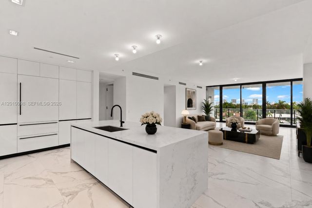 160 Isle Of Venice Dr PH2, Fort Lauderdale, FL 33301