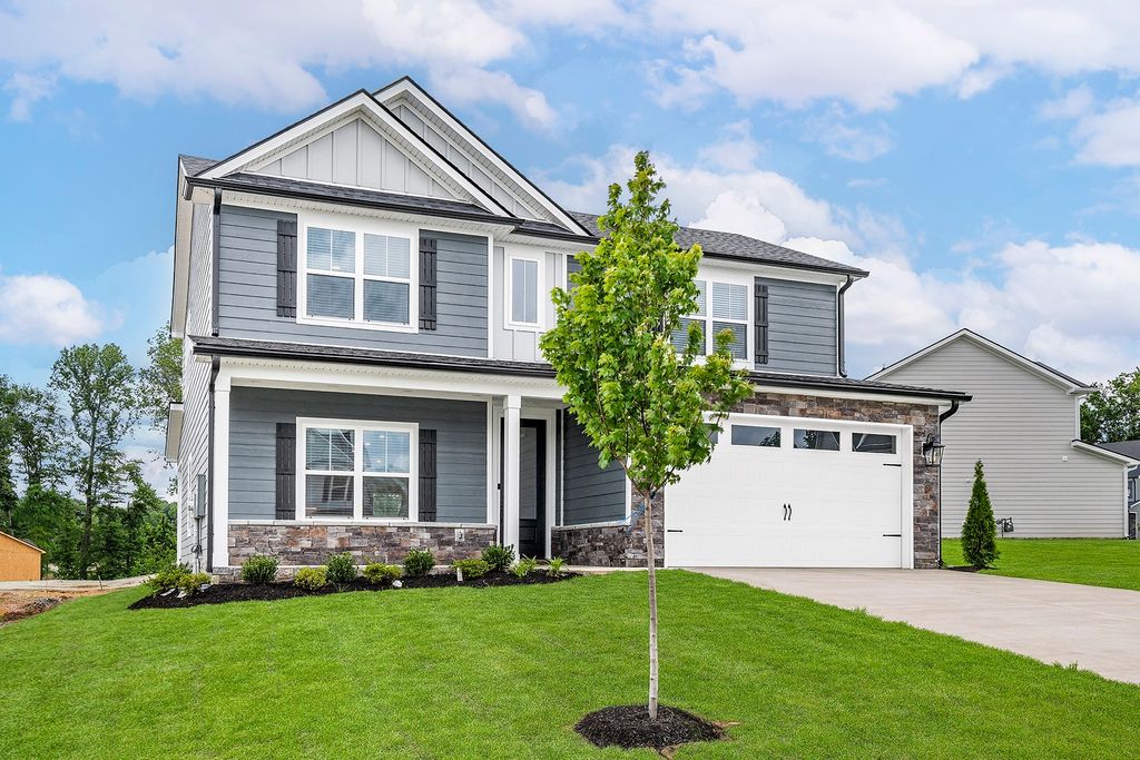 608 Silver Trace, White House, TN 37188