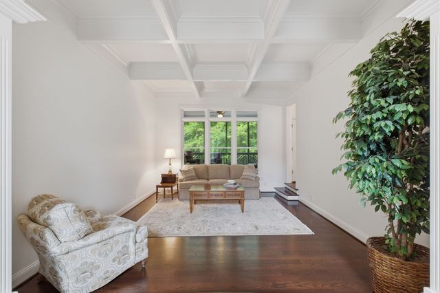 1096 Sunset Rd, Brentwood, TN 37027