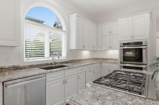 1096 Sunset Rd, Brentwood, TN 37027