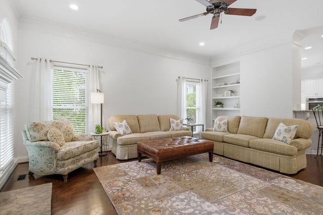 1096 Sunset Rd, Brentwood, TN 37027