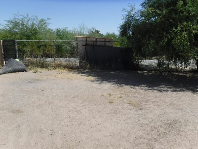 120 W Teton Street, Tucson, AZ 85757