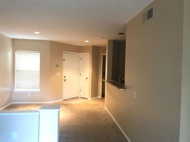 494 N PIN OAK PLACE 202, Longwood, FL 32779