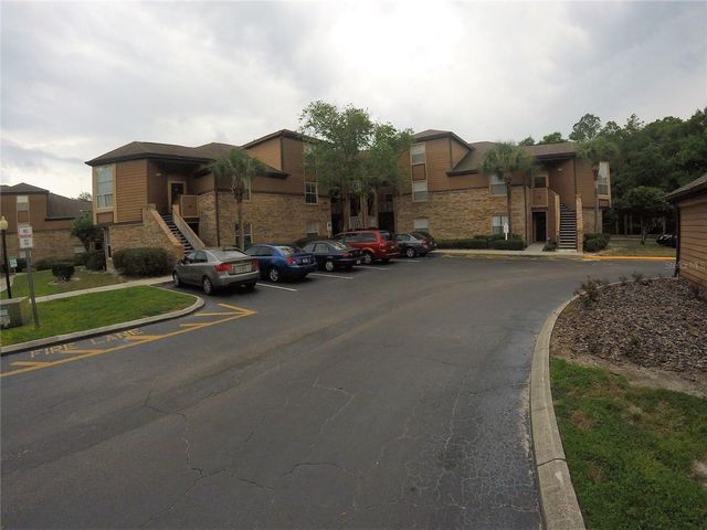 494 N PIN OAK PLACE 202, Longwood, FL 32779