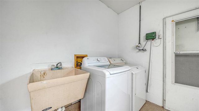 3799 COUNTRYSIDE ROAD, Sarasota, FL 34233