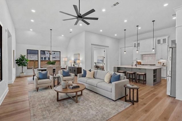 649 Cross Timbers Trace, Waller, TX 77484