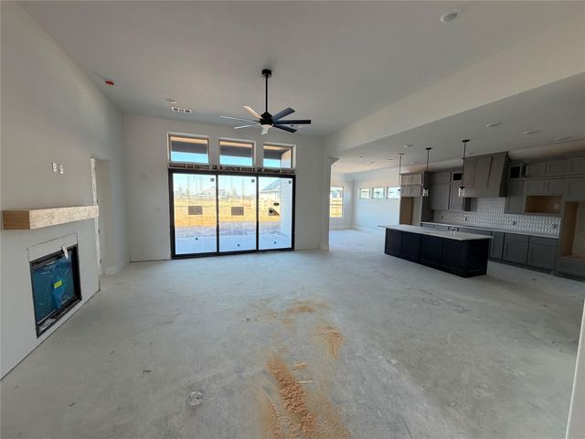 649 Cross Timbers Trace, Waller, TX 77484