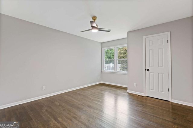 1521 Sundale Drive, Lawrenceville, GA 30046