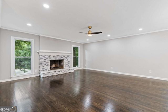 1521 Sundale Drive, Lawrenceville, GA 30046