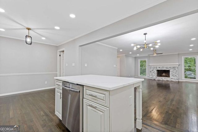 1521 Sundale Drive, Lawrenceville, GA 30046