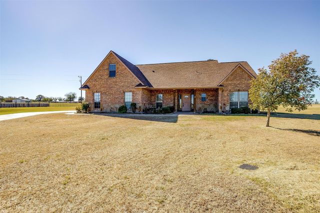 140 Champion Court, Weatherford, TX 76087