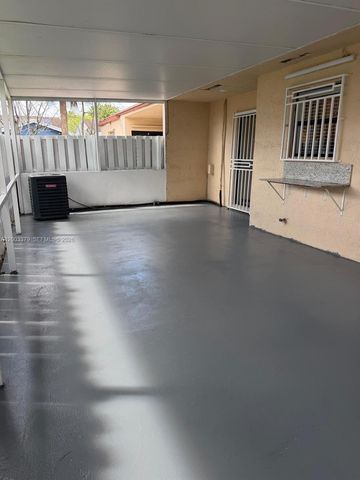 9123 SW 149th Ct, Miami, FL 33196