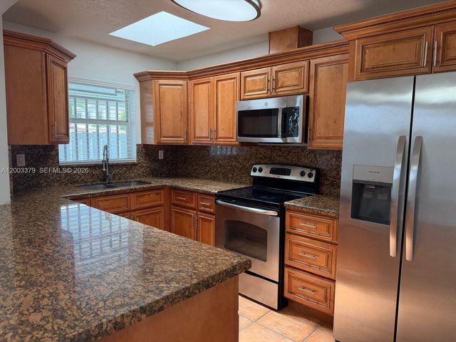 9123 SW 149th Ct, Miami, FL 33196