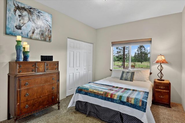 1329 W Paradise Rd, Spokane, WA 99224