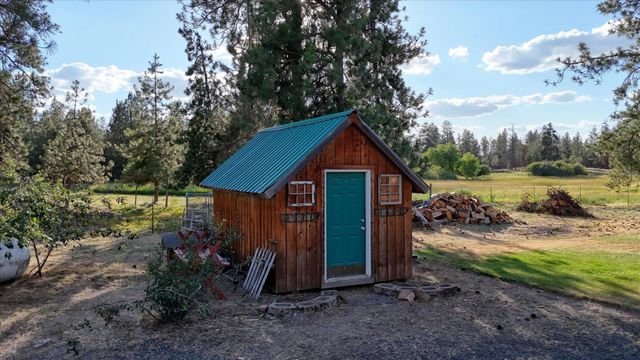 1329 W Paradise Rd, Spokane, WA 99224