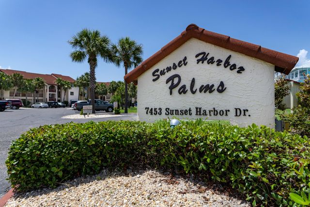 7453 Sunset Harbor Drive 2-107, Navarre, FL 32566