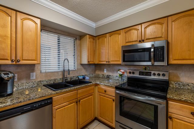 7453 Sunset Harbor Drive 2-107, Navarre, FL 32566