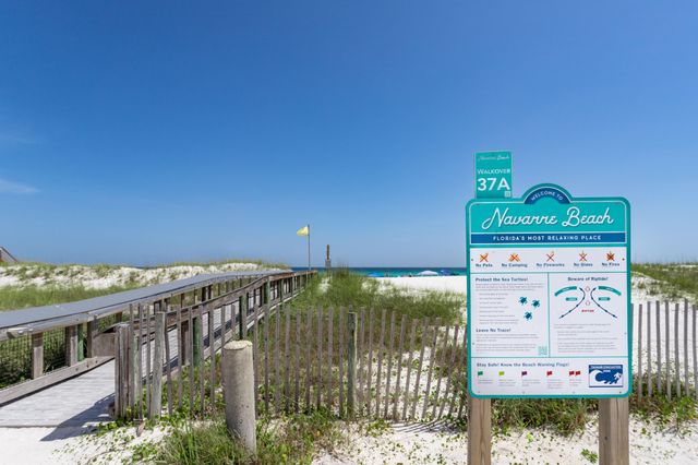 7453 Sunset Harbor Drive 2-107, Navarre, FL 32566