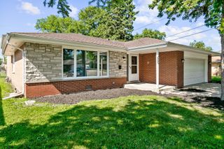 936 E 170th Street, South Holland, IL 60473
