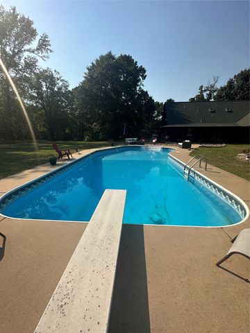 637 County Road 4420, Winnsboro, TX 75494