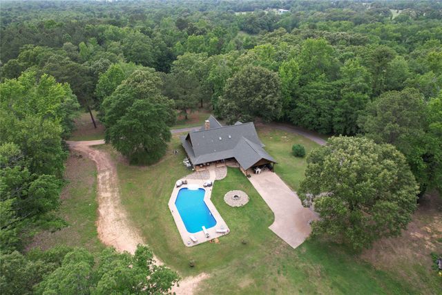 637 County Road 4420, Winnsboro, TX 75494