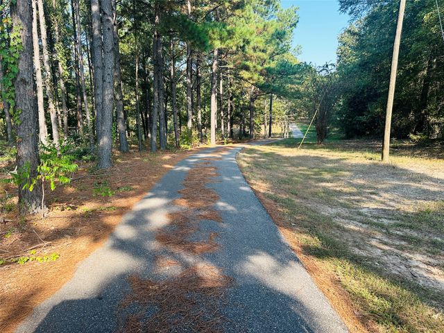 637 County Road 4420, Winnsboro, TX 75494