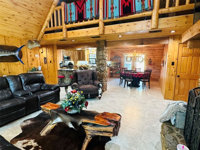 637 County Road 4420, Winnsboro, TX 75494